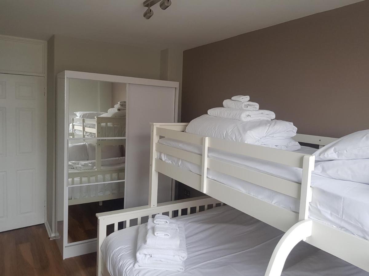 Beautiful 3-Bedroom Flat With Stunning Views Londres Exterior foto